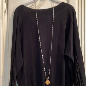 Fun and interesting druzy necklace.